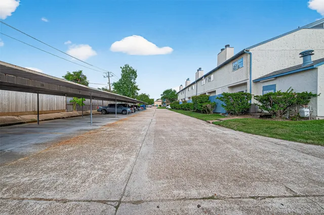 $100,000 | 8360 Jorine Drive, Unit 8360, Houston, TX 77036