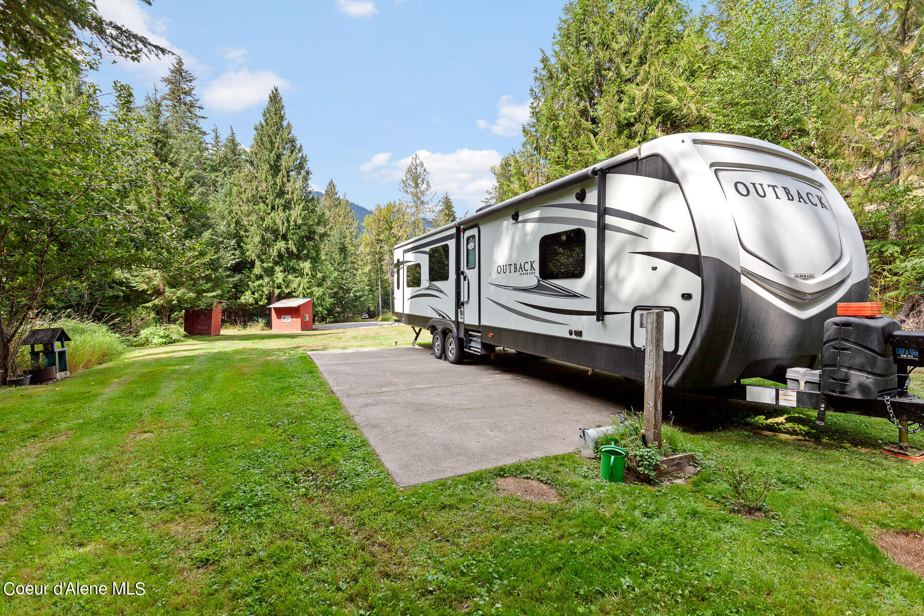 9076 Coeur D'Alene River Road Kingston, ID 83839 - Photo 12 of 32 9076CoeurdAleneRiverRd-11