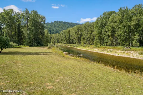 $2,500,000 | 9076 Coeur D'Alene River Road, Kingston, ID 83839