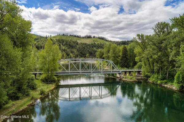 $2,500,000 | 9076 Coeur D'Alene River Road, Kingston, ID 83839