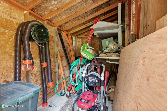 $2,500,000 | 9076 Coeur D'Alene River Road, Kingston, ID 83839