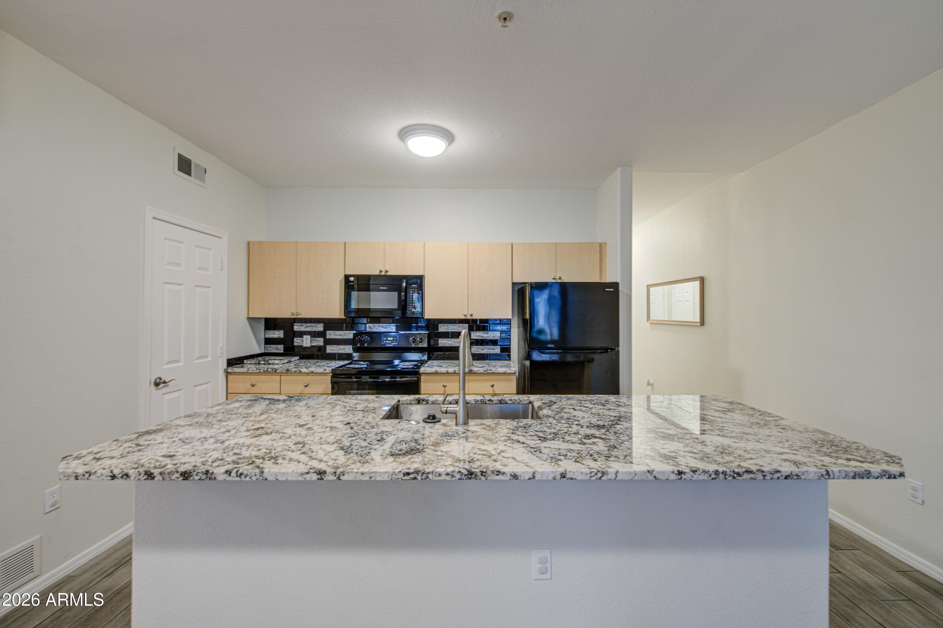 18416 North Cave Creek Road, Unit 1019 Phoenix, AZ 85032 - Photo 5 of 34