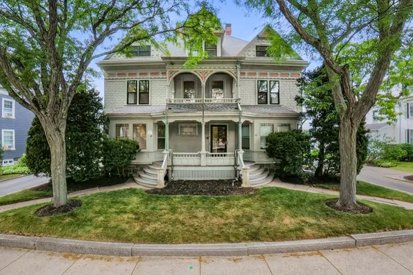 $475,000 | 16 Loring Avenue, Unit 3, Salem, MA 01970