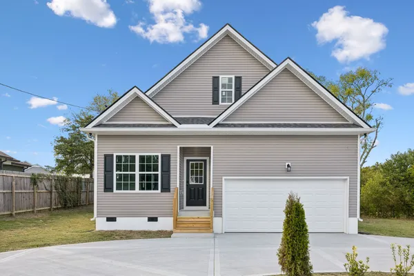 $449,900 | 668 North 5th Avenue, Lewisburg, TN 37091