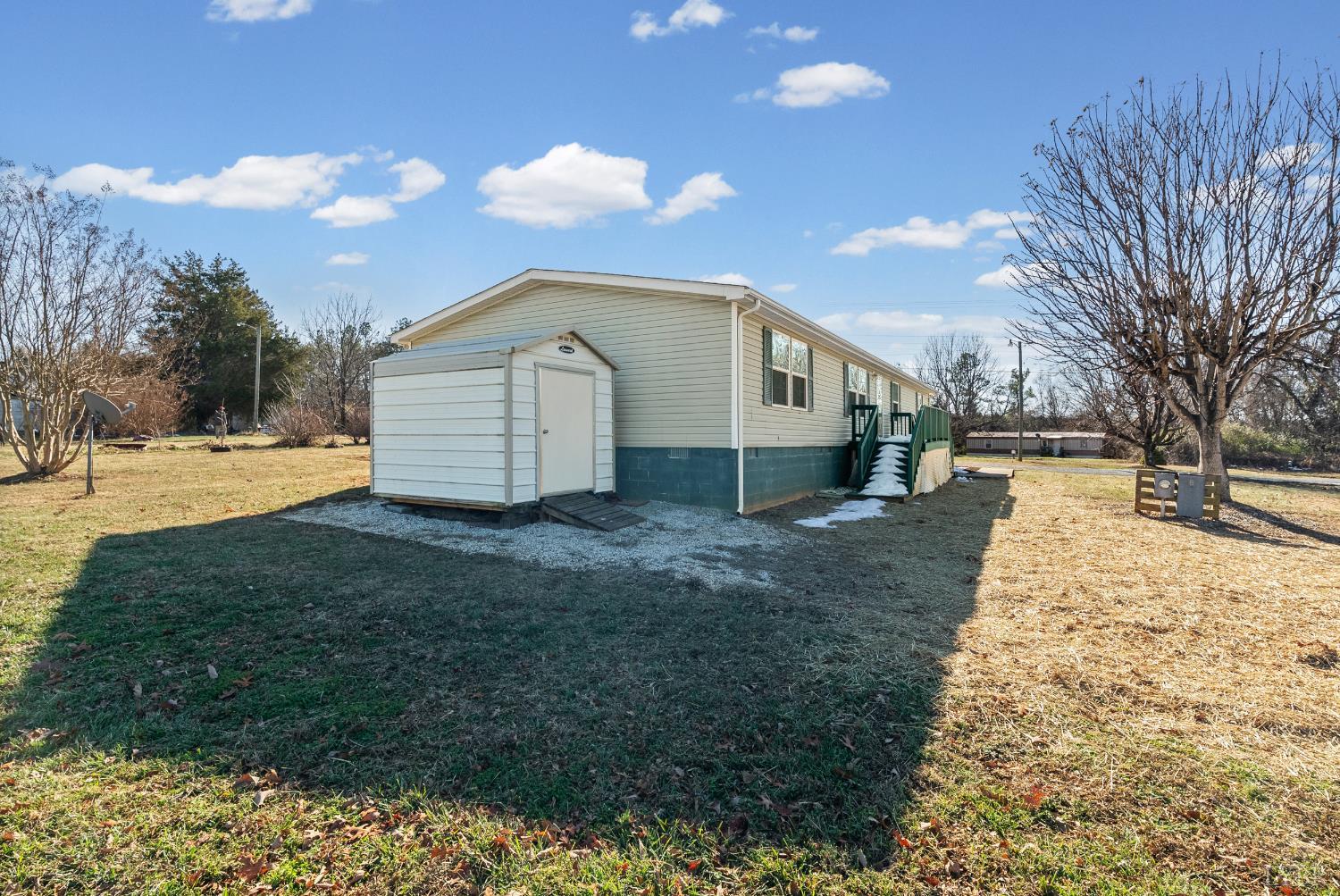 13116 Brookneal Highway Gladys, VA 24554 - Photo 28 of 34 a front view of a house with a yard