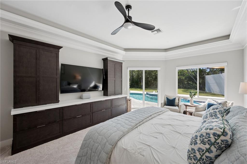8133 Ronda Court Naples, FL 34109 - Photo 12 of 36 Gallery Image 12