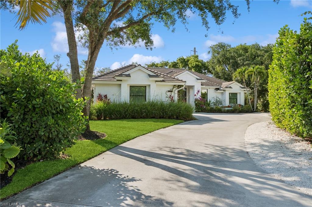 8133 Ronda Court Naples, FL 34109 - Photo 36 of 36 Gallery Image 36