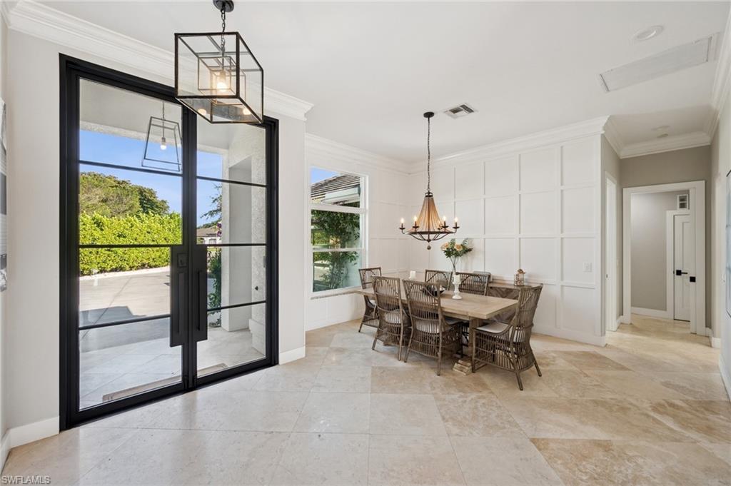 8133 Ronda Court Naples, FL 34109 - Photo 4 of 36 Gallery Image 4