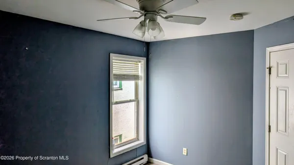 walk in closet with window