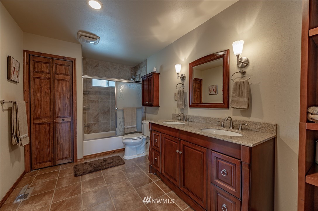50 Barn Dance Road Pateros, WA 98846 - Photo 14 of 27