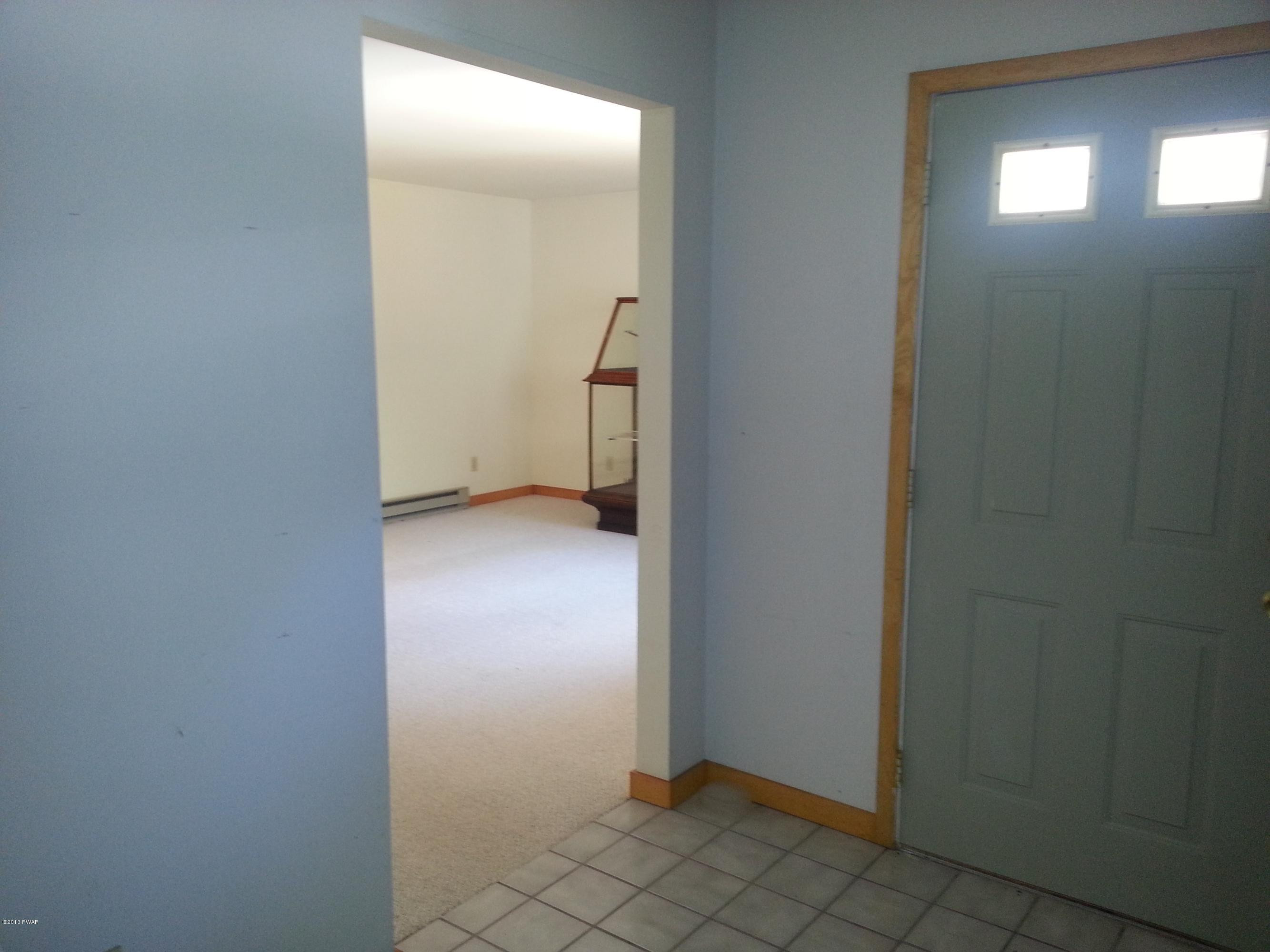 198 Greeley Lake Road Greeley, PA 18425 - Photo 11 of 28