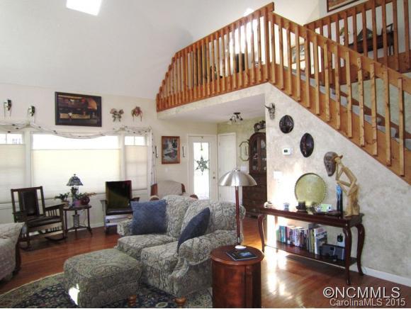 90 Bear Farm Road Candler, NC 28715 - Photo 3 of 24 Gallery Image 3