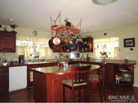 90 Bear Farm Road Candler, NC 28715 - Photo 5 of 24 Gallery Image 5