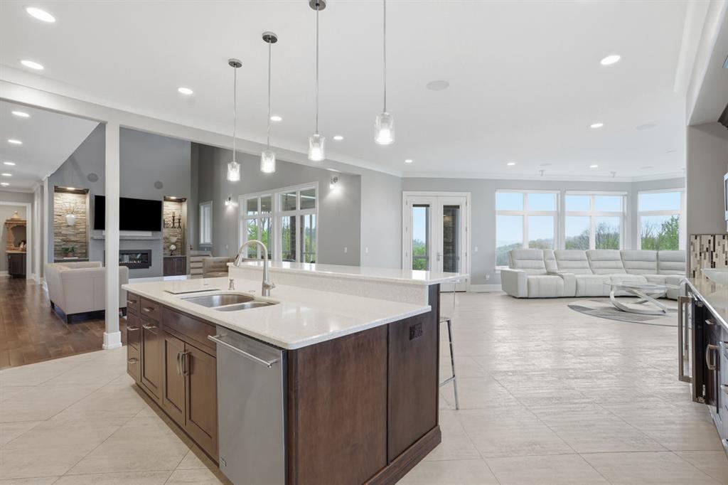 931 Pleasant Hill Road Wexford, PA 15090 - Photo 15 of 50 a large kitchen with kitchen island a large island in it