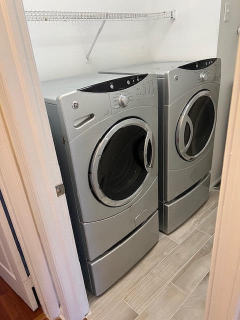 140 Baldwin Boulevard Greenacres, FL 33463 - Photo 13 of 18 a utility room with dryer and washer