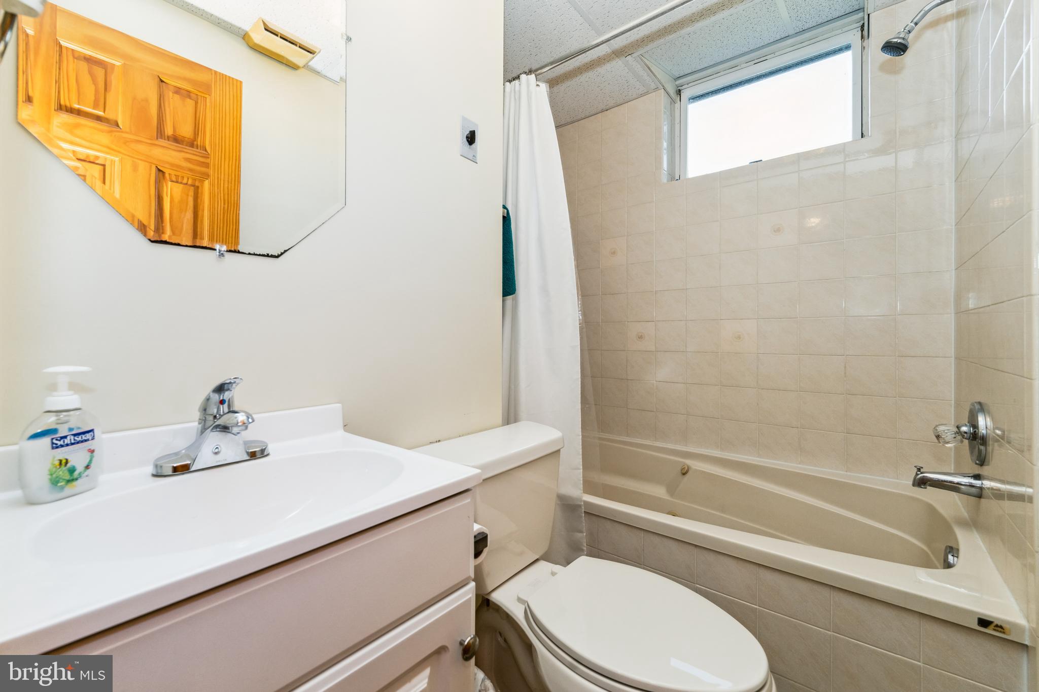 624 Oak Tree Road Westminster, MD 21157 - Photo 17 of 36