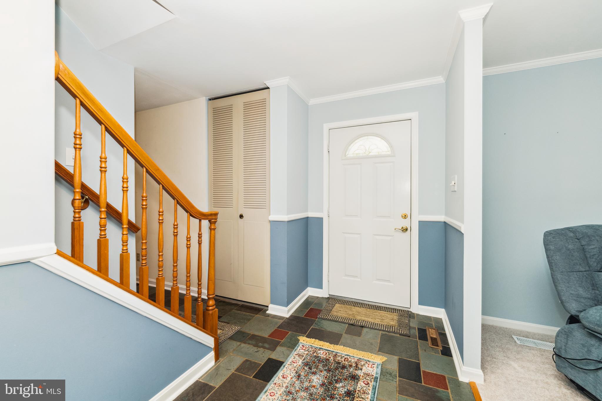 624 Oak Tree Road Westminster, MD 21157 - Photo 4 of 36