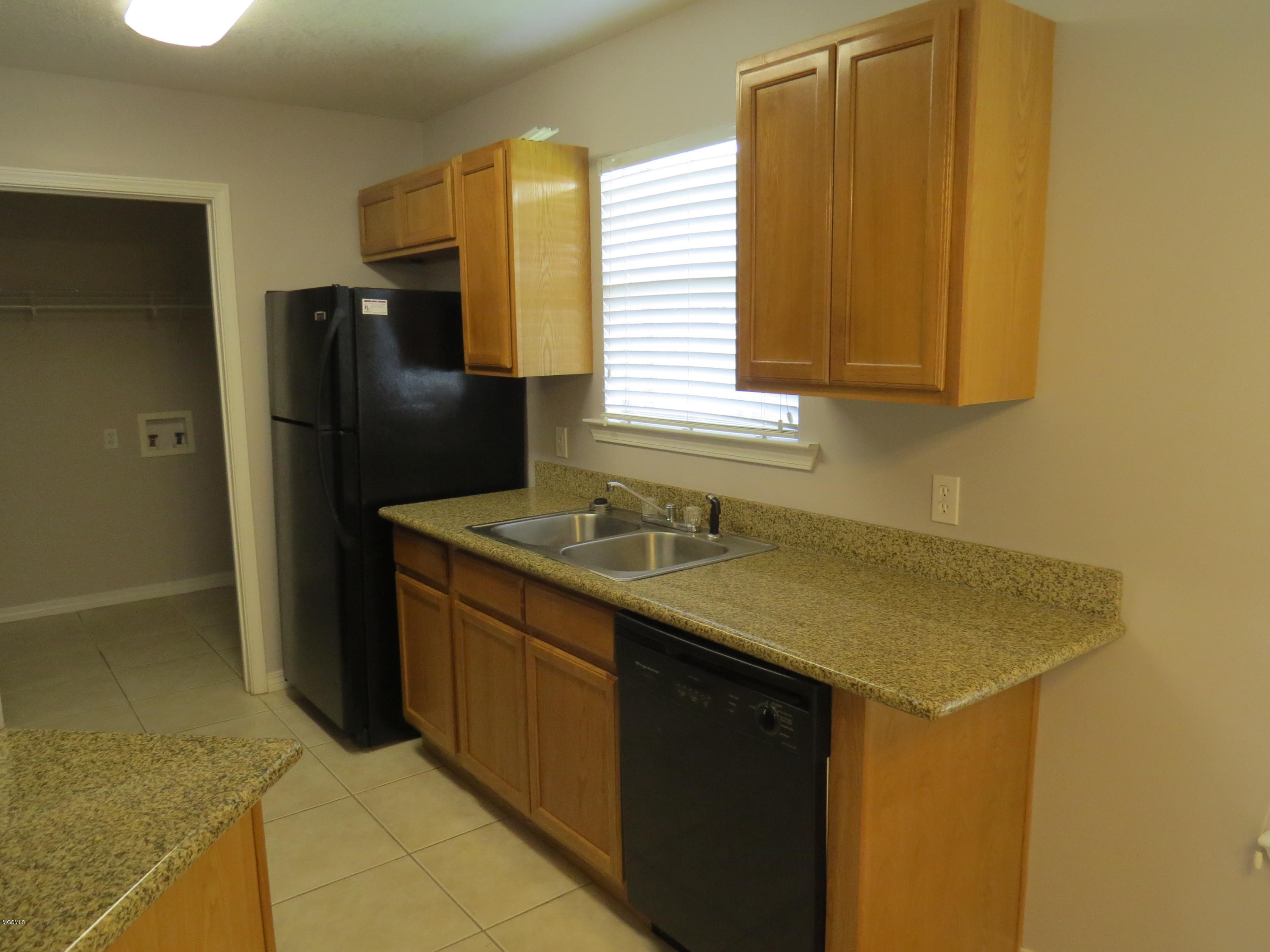 22113 Rayvan Lane Kiln, MS 39556 - Photo 12 of 23 Kitchen