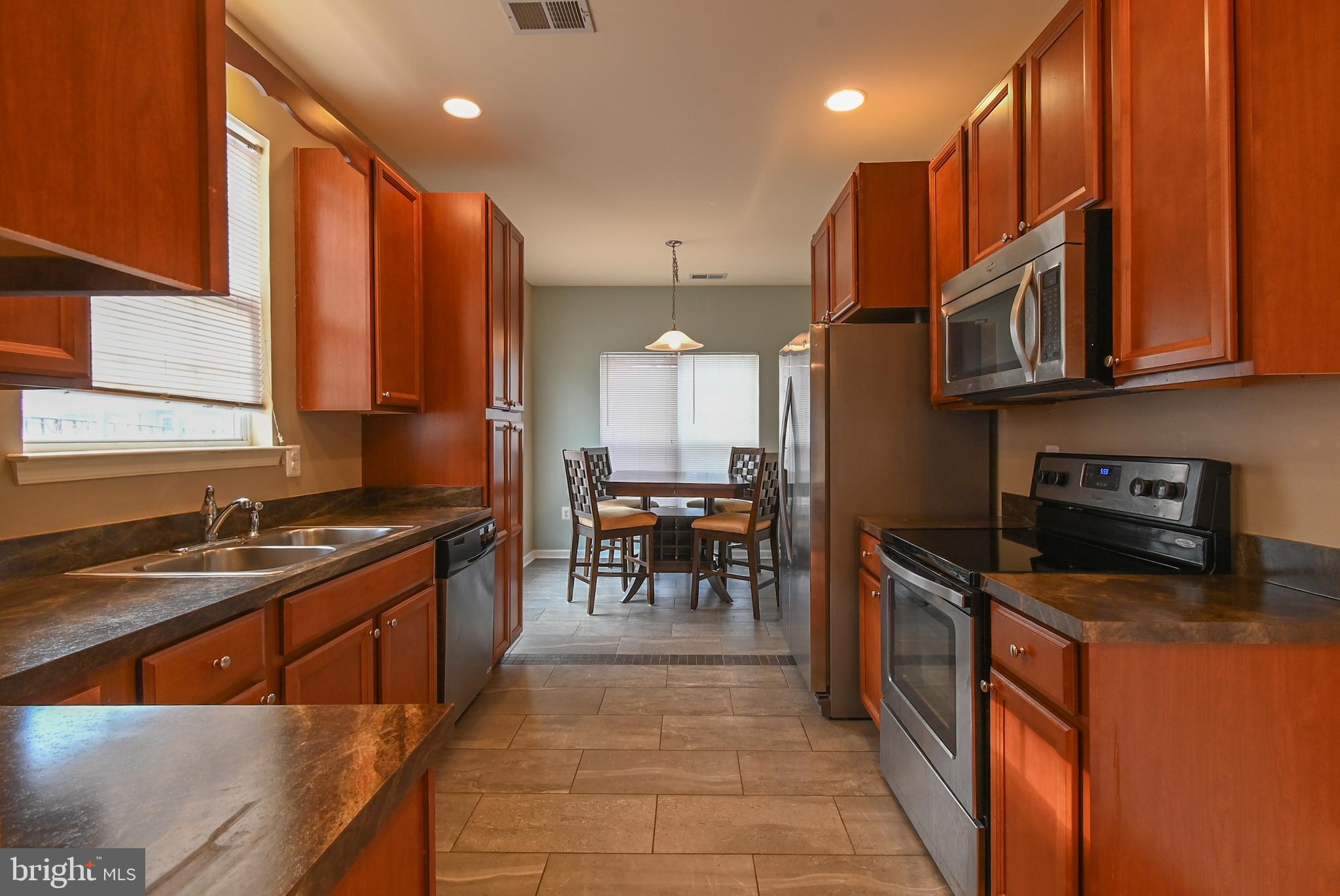 114 Ran Rue Drive Martinsburg, WV 25403 - Photo 4 of 29