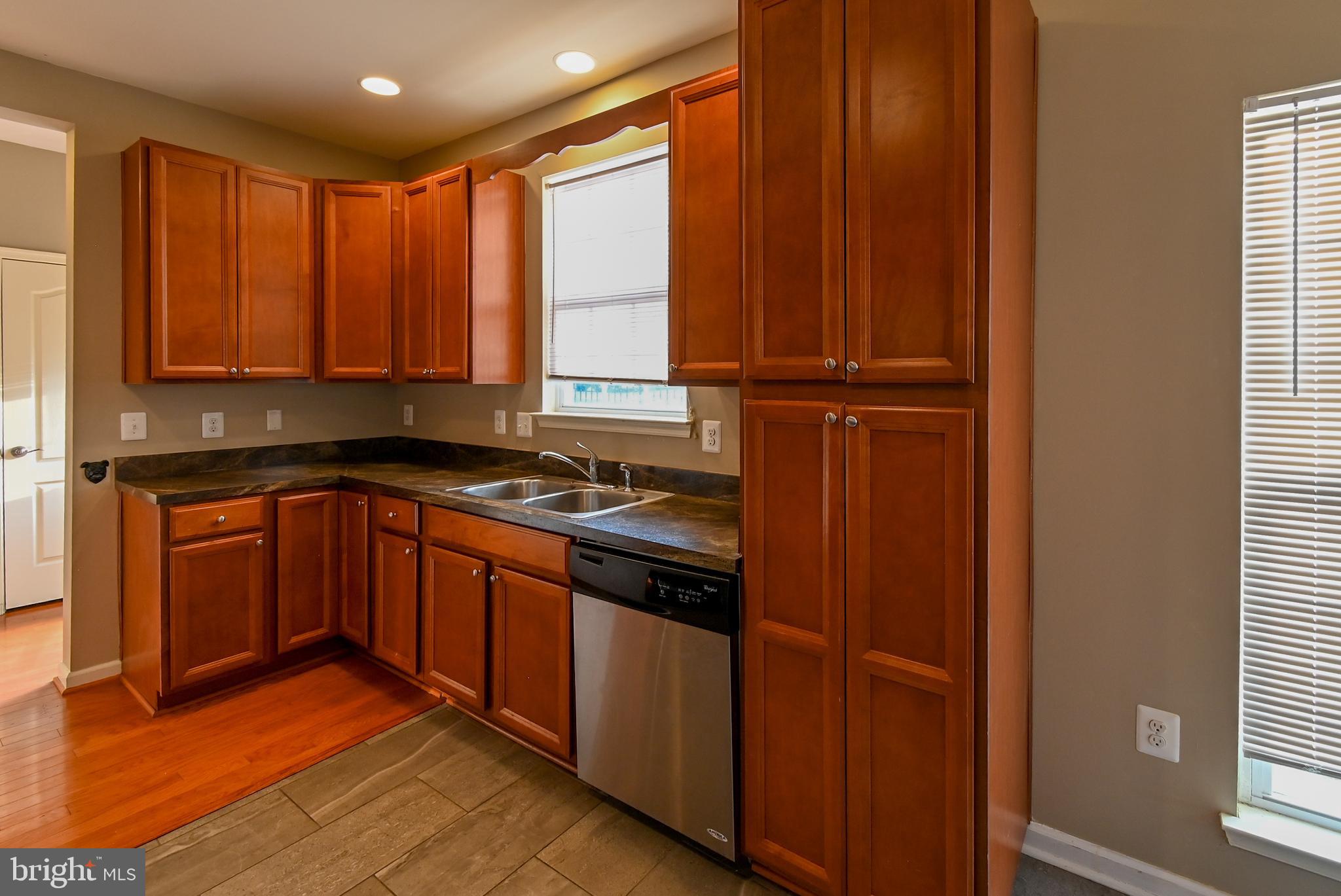 114 Ran Rue Drive Martinsburg, WV 25403 - Photo 6 of 29