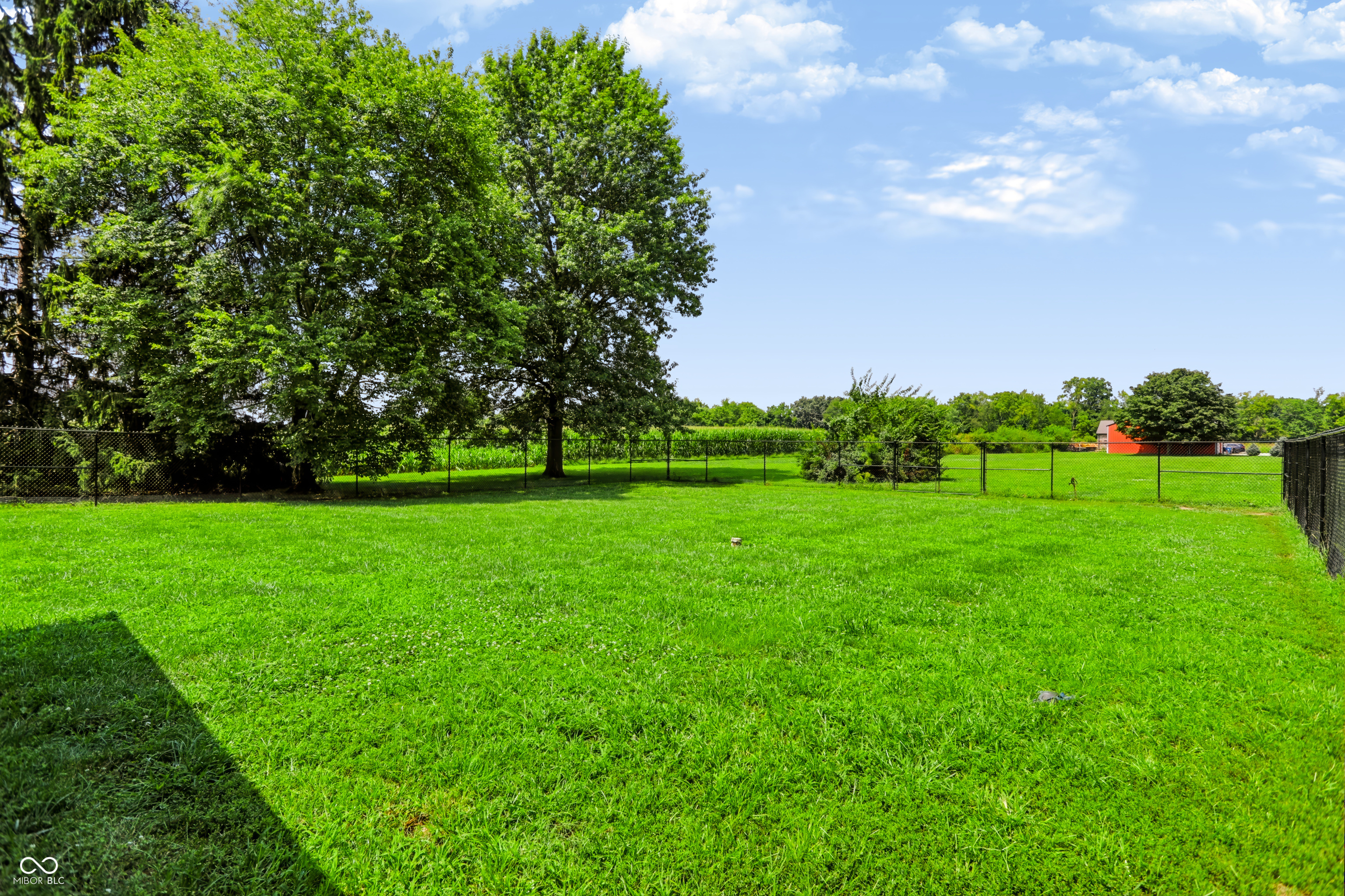 2780 Wicker Road Indianapolis, IN 46217 - Photo 87 of 122 Gallery Image 87