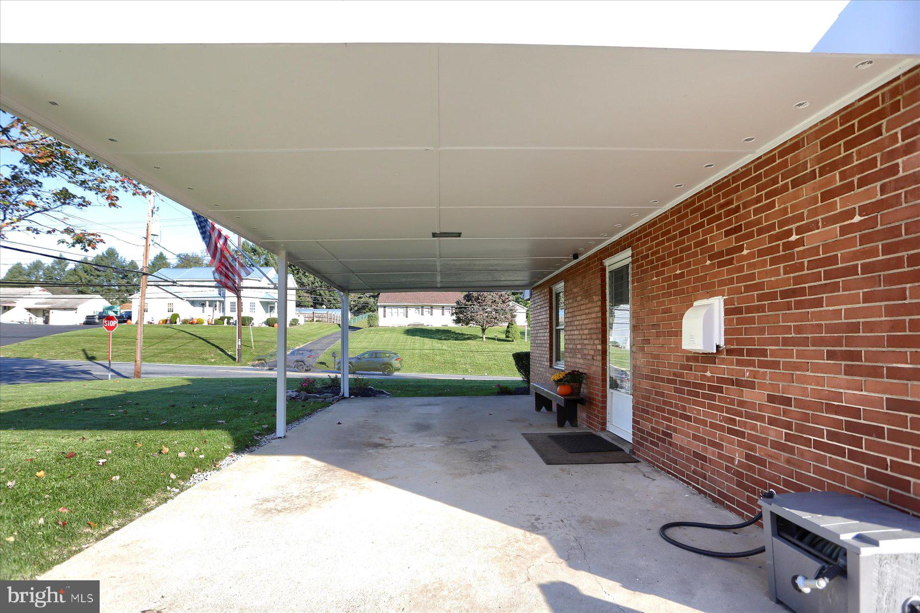 2016 Randall Road Enola, PA 17025 - Photo 4 of 27 Gallery Image 4
