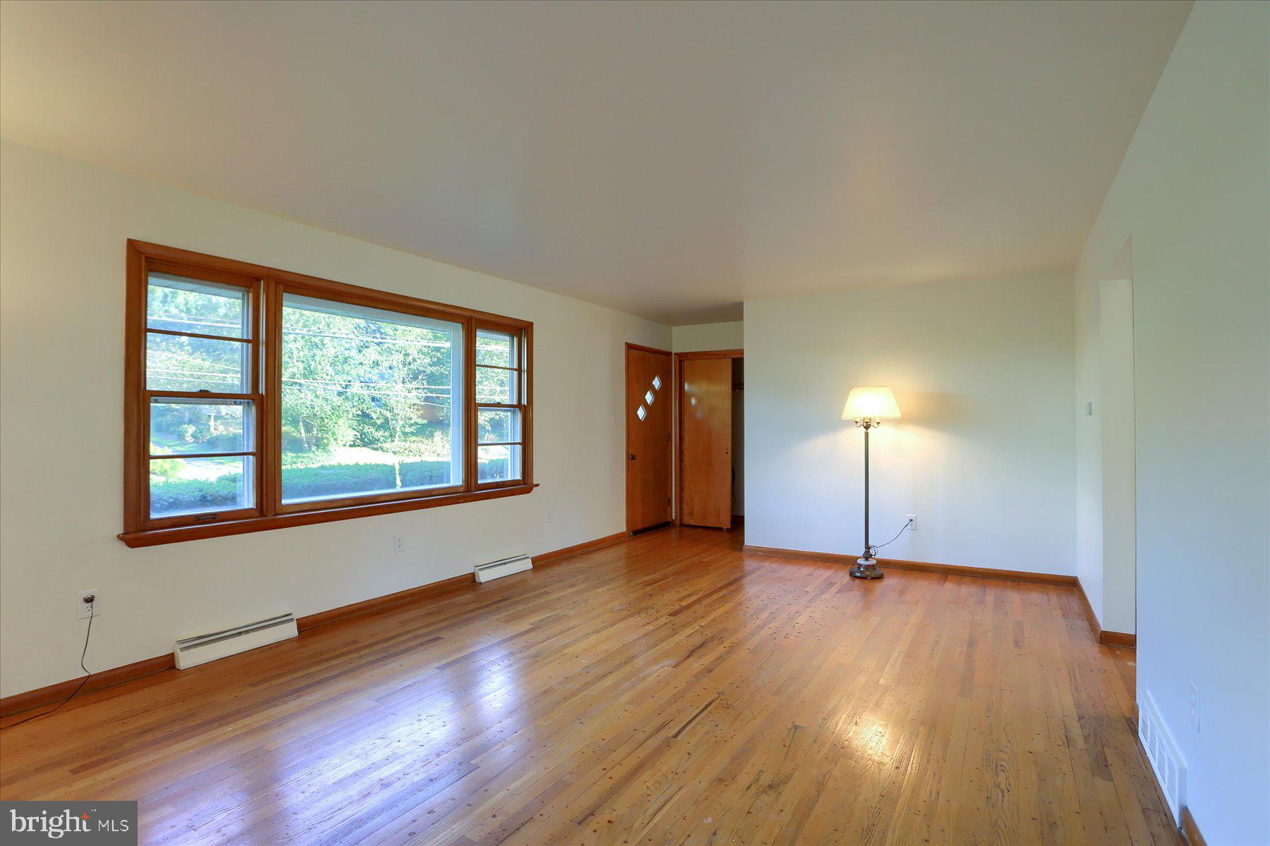 2016 Randall Road Enola, PA 17025 - Photo 7 of 27 Gallery Image 7