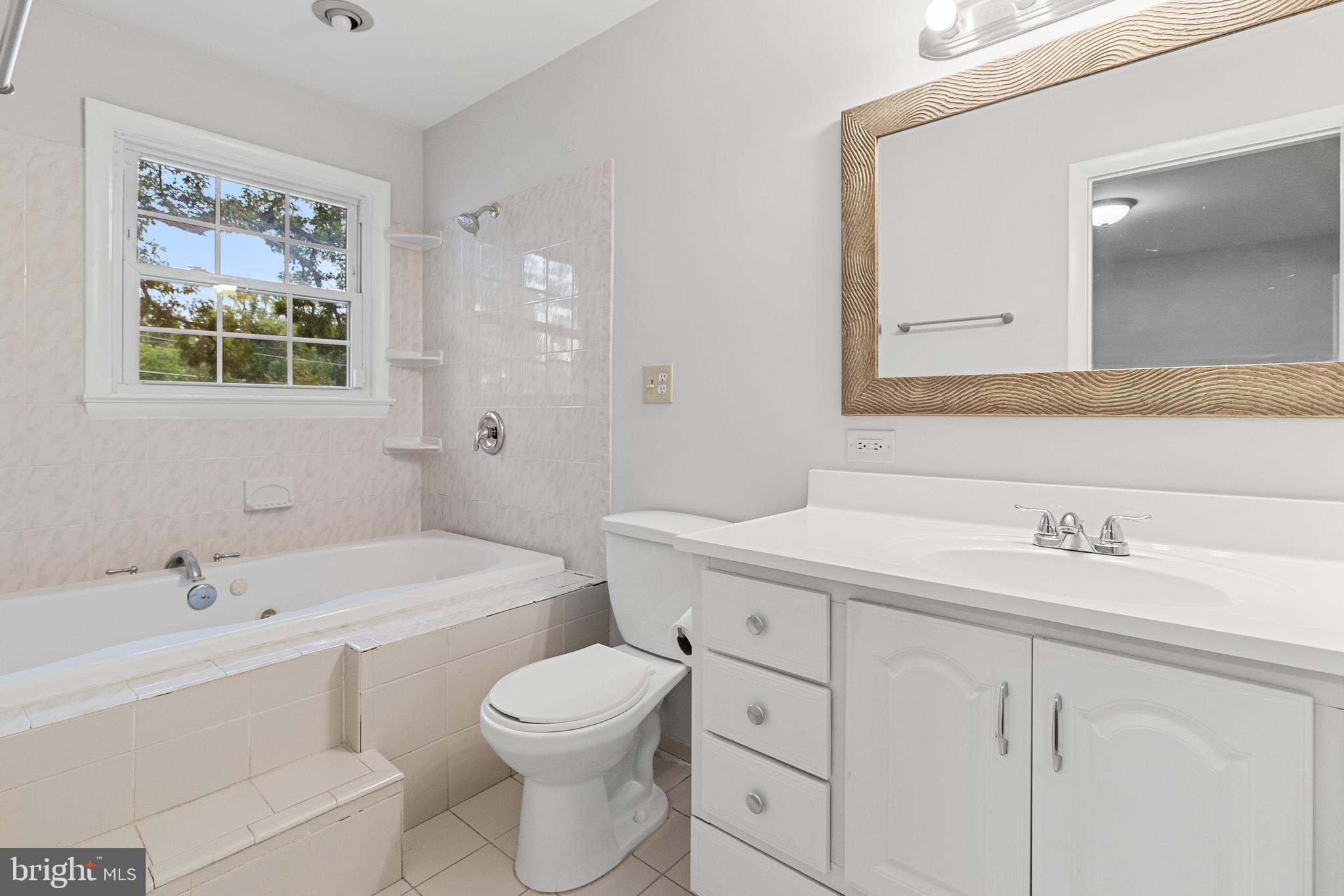 17734 Norwood Road Sandy Spring, MD 20860 - Photo 18 of 53 Bath in home No. 2