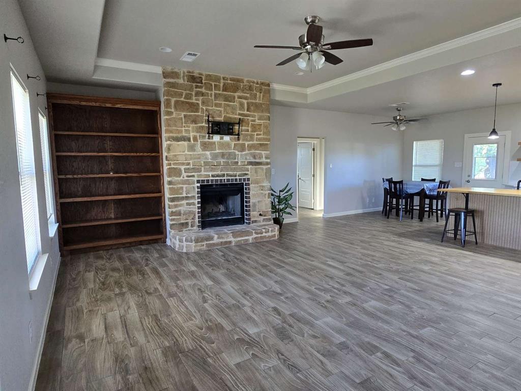 3250 Springfield Road Springtown, TX 76082 - Photo 9 of 19