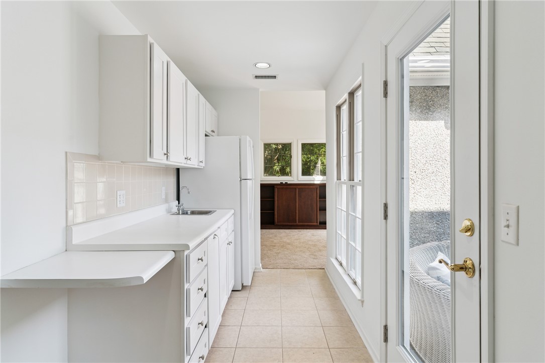 104 Augusta St. Simons Island, GA 31522 - Photo 26 of 63 Guest/in-law quarters