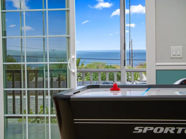 $3,190,000 | 440 Mikioi Place, Kihei, HI 96753