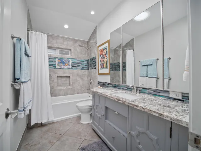 $3,190,000 | 440 Mikioi Place, Kihei, HI 96753