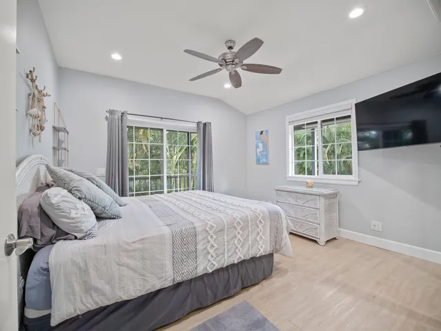 $3,190,000 | 440 Mikioi Place, Kihei, HI 96753