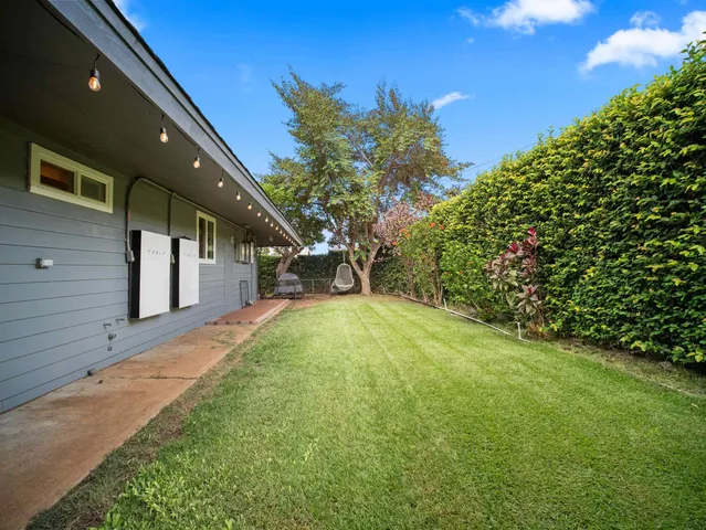 $3,190,000 | 440 Mikioi Place, Kihei, HI 96753