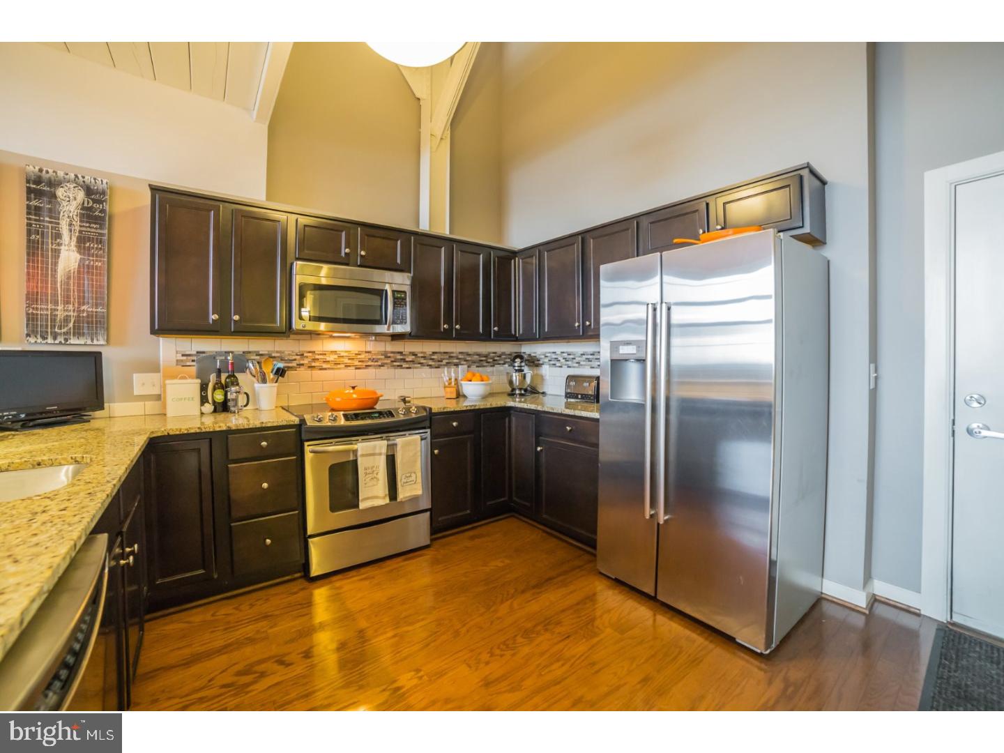 21 South Valley Forge Road, Unit 320 Lansdale, PA 19446 - Photo 7 of 25 Kitchen