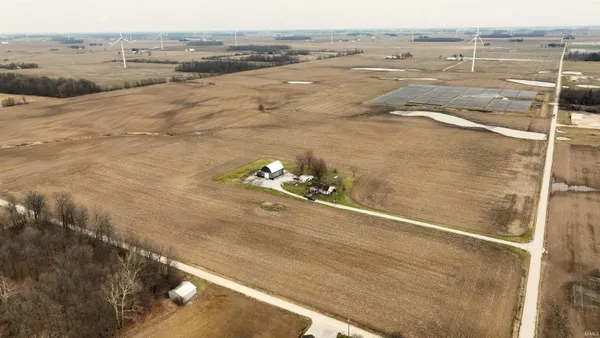 $1 | 600 South, Modoc, IN 47358