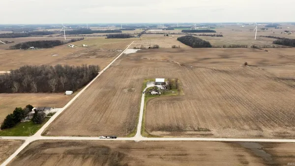 $1 | 600 South, Modoc, IN 47358