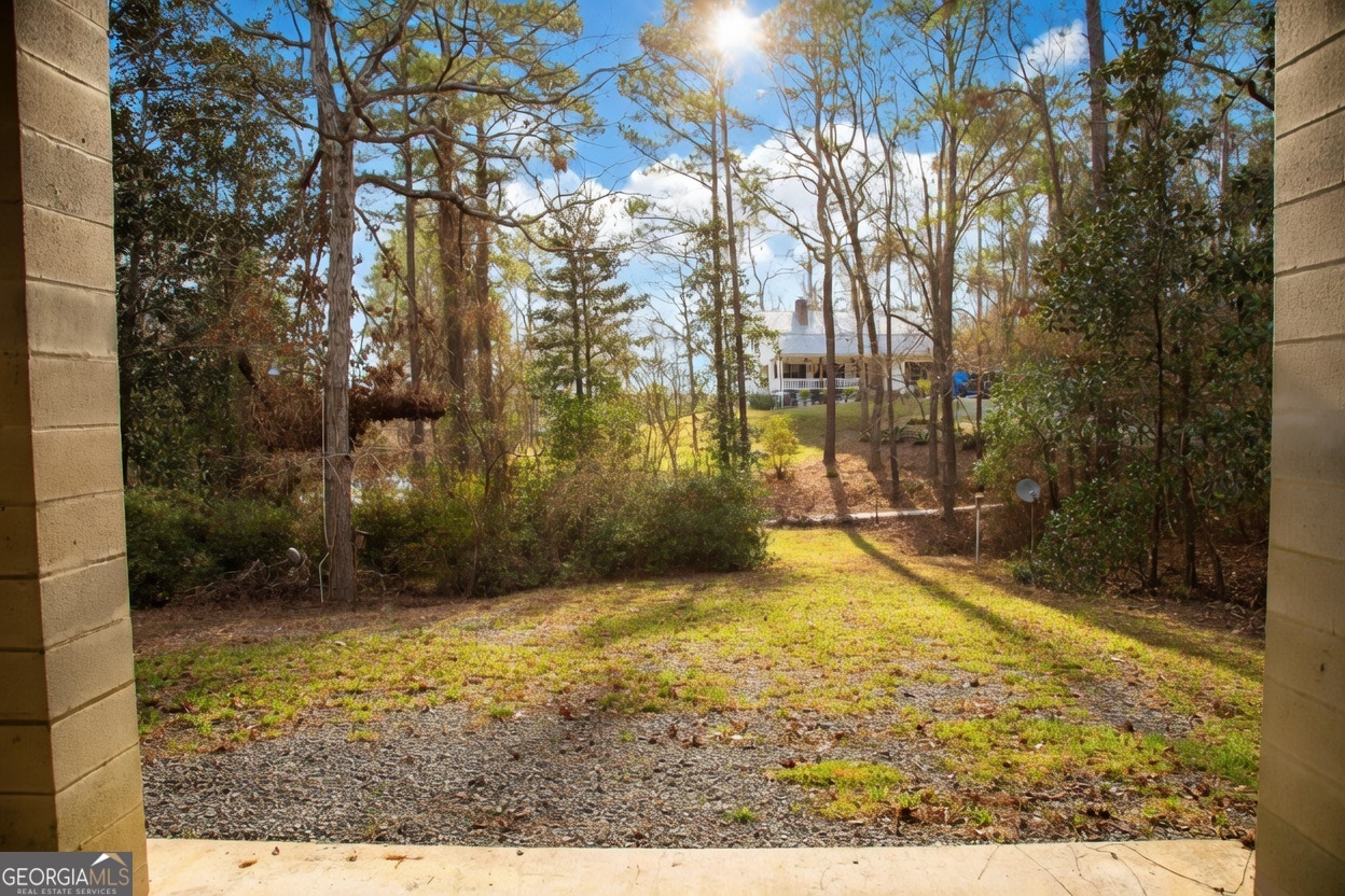 1380 Landing Road Baxley, GA 31513 - Photo 21 of 59