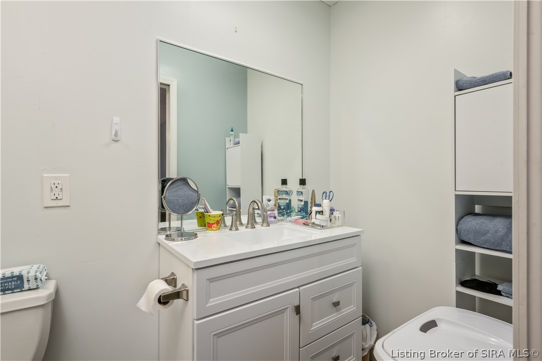 9605 Cooks Mill Road Georgetown, IN 47122 - Photo 17 of 43