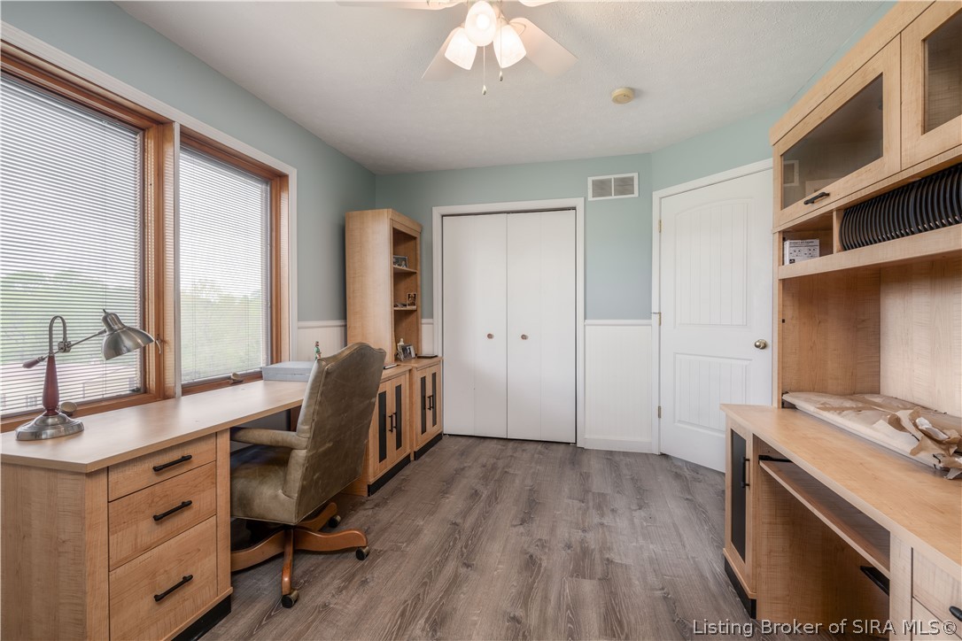 9605 Cooks Mill Road Georgetown, IN 47122 - Photo 20 of 43