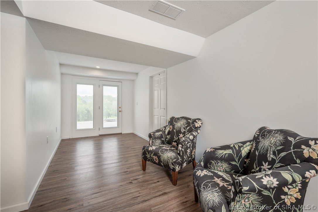 9605 Cooks Mill Road Georgetown, IN 47122 - Photo 23 of 43