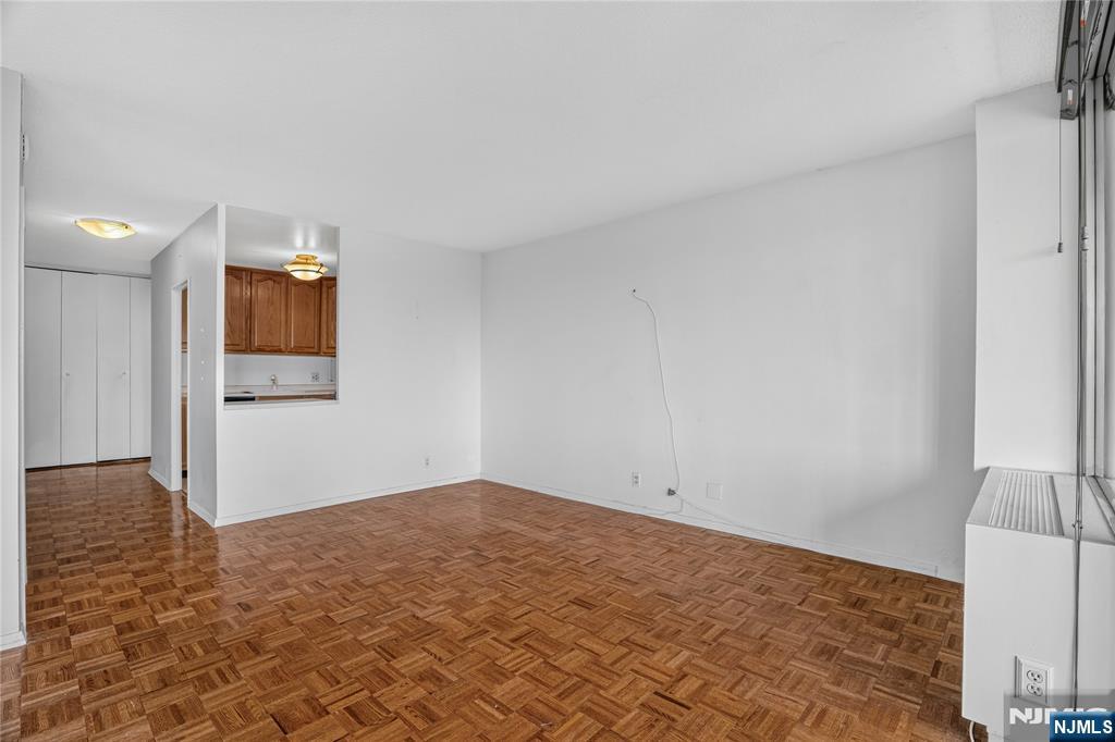 6 Horizon Road, Unit 602 Fort Lee, NJ 07024 - Photo 16 of 35