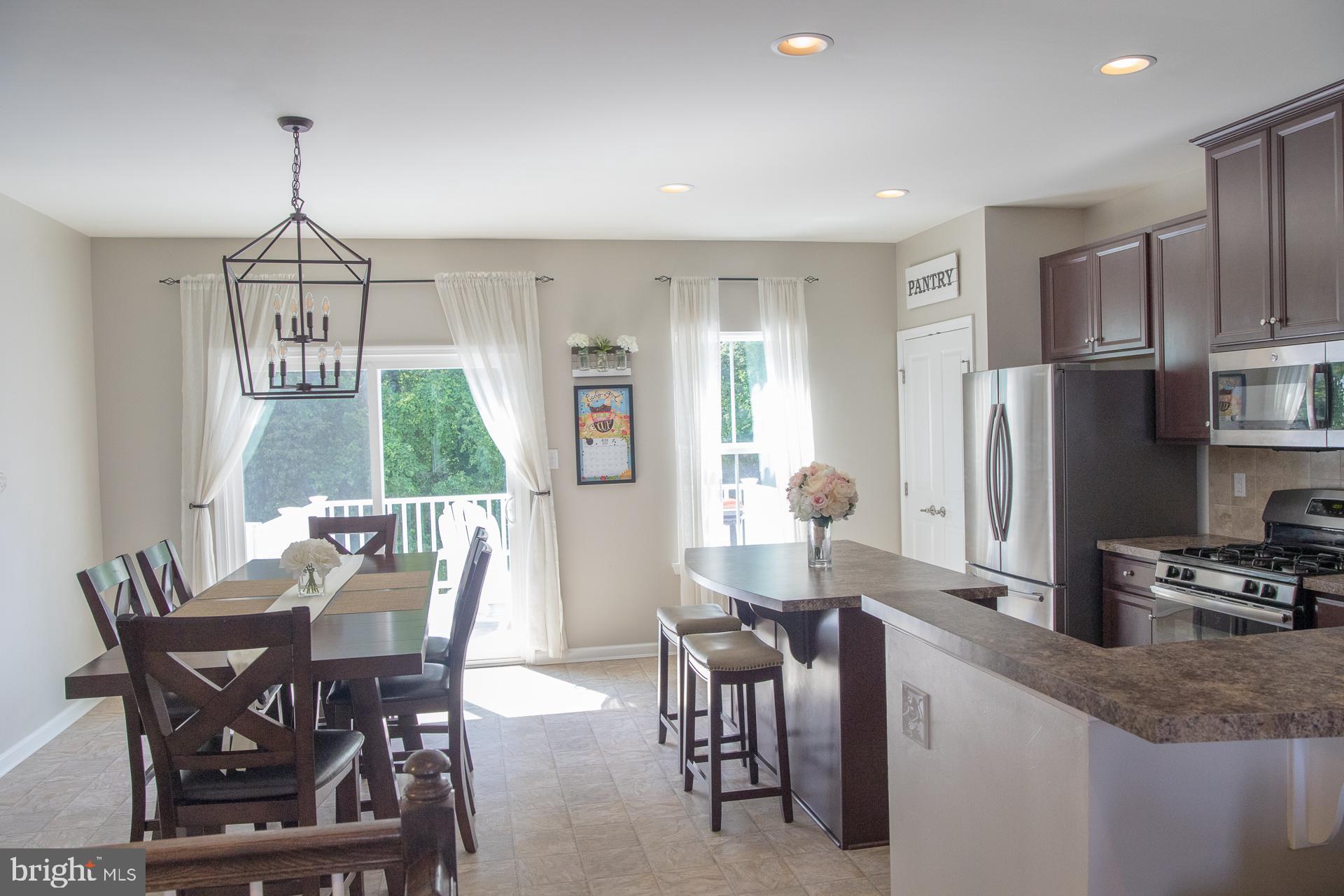 238 Iannelli Road Mount Royal, NJ 08061 - Photo 19 of 69 Kitchen/Dining Area