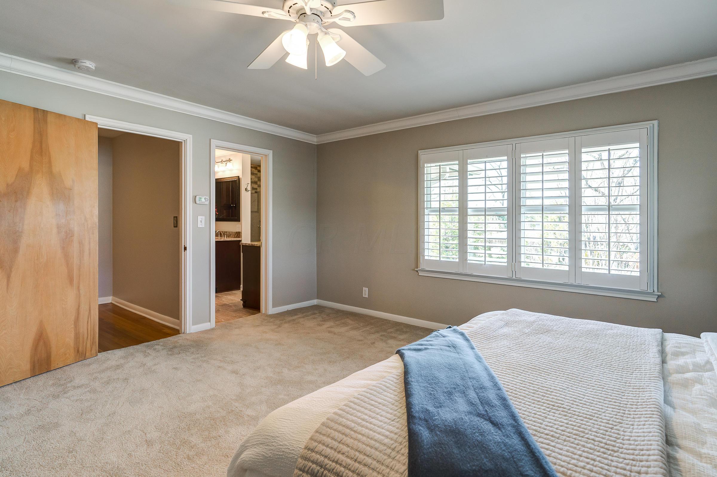 2561 Sherwin Road Columbus, OH 43221 - Photo 33 of 47