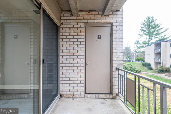 $2,500 | 12211 Braxfield Court, Unit 7, Rockville, MD 20852