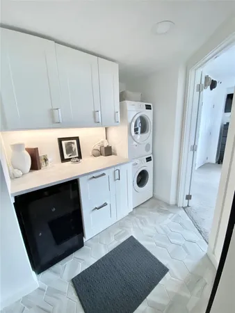 $1,850 | 2016 Main Street, Unit 2105, Houston, TX 77002