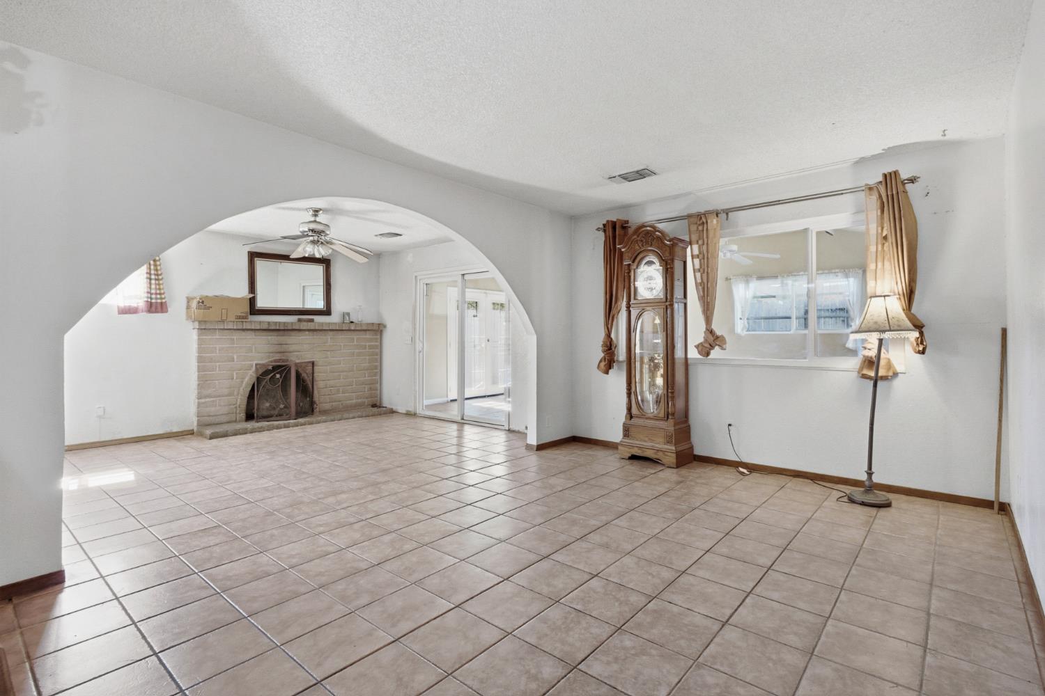 432 Gibson Road Woodland, CA 95695 - Photo 6 of 17