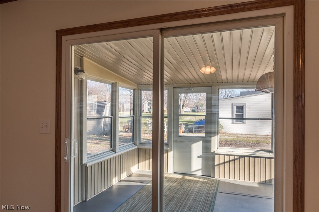 3877 Middle Ridge Road Perry, OH 44081 - Photo 19 of 32