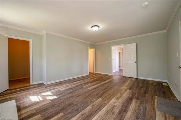 $2,000 | 1500 West Academy Street, Winston-Salem, NC 27103