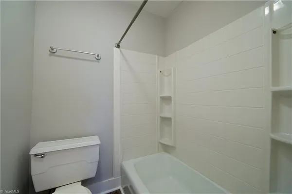 $2,000 | 1500 West Academy Street, Winston-Salem, NC 27103